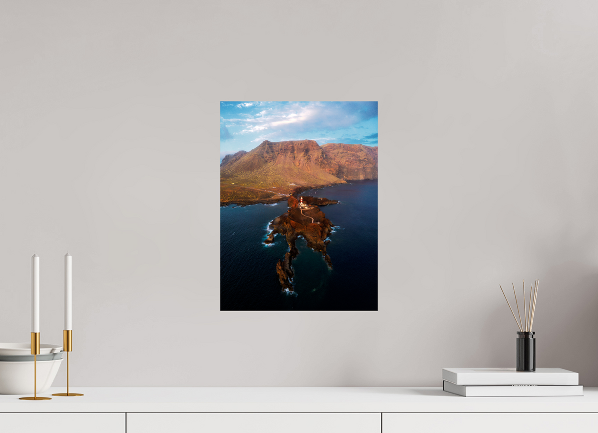 30 x 40 cm, Shot by Nau — Fine Art Pearl Faro del oeste — 30 × 40 cm