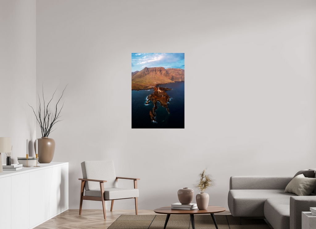 70 x 100 cm, Shot by Nau — Fine Art Pearl Faro del oeste — 70 × 100 cm